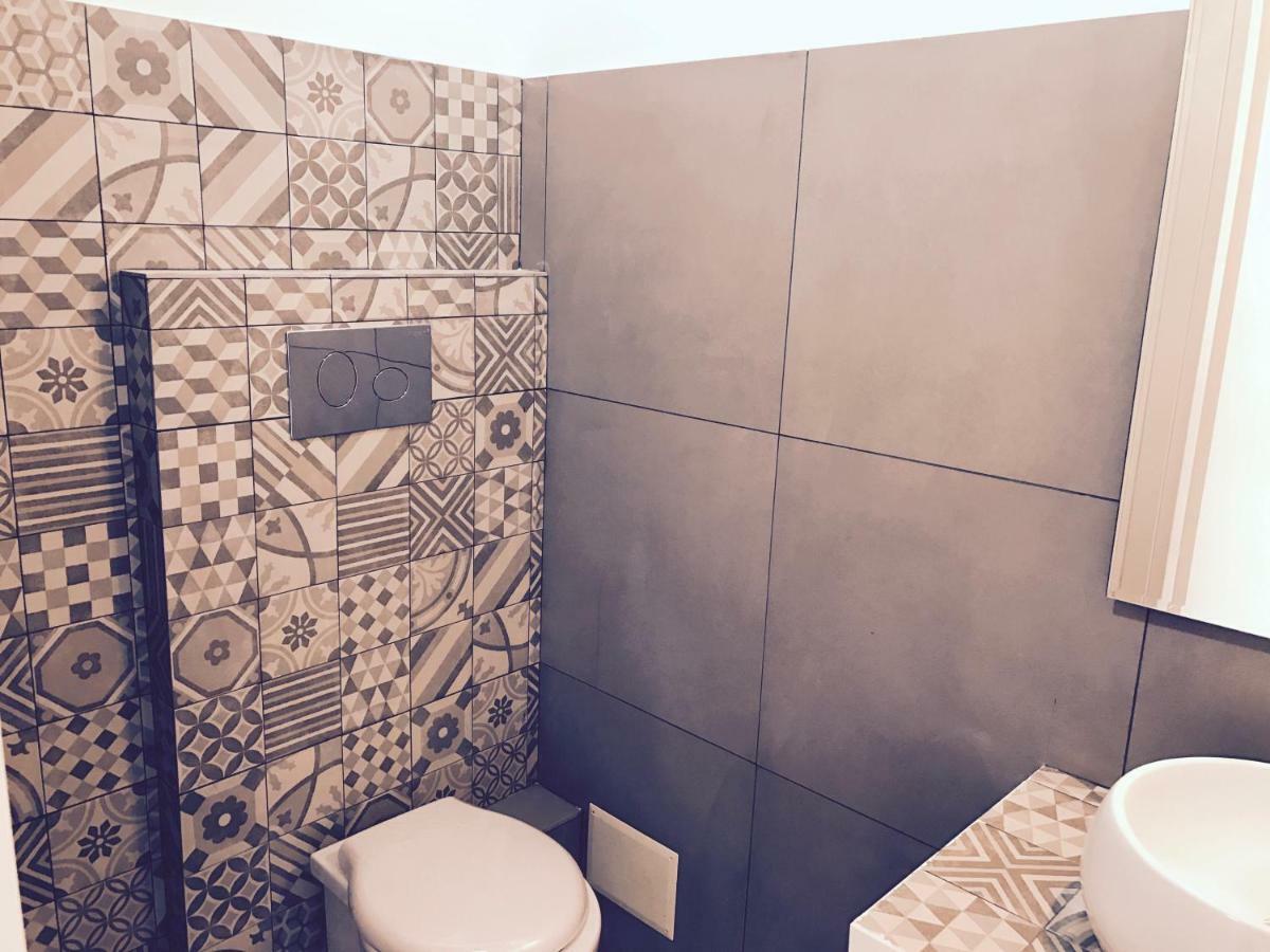 Tammitu Hotel Ragusa Bagian luar foto